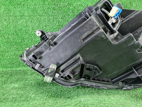 Фара правая Mercedes S W222 (2013-2017) LED