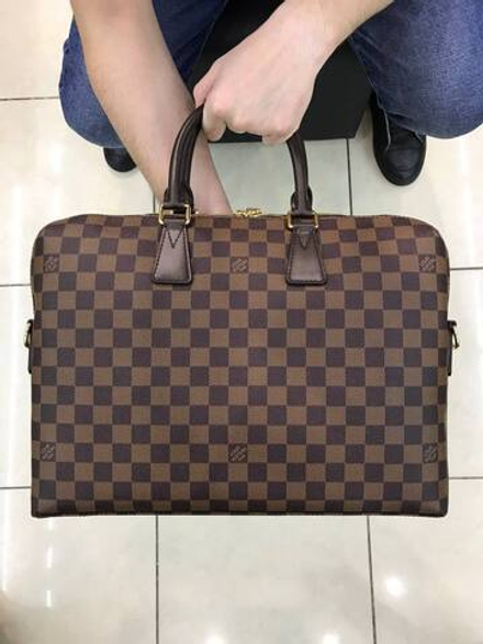 Портфель Louis Vuitton