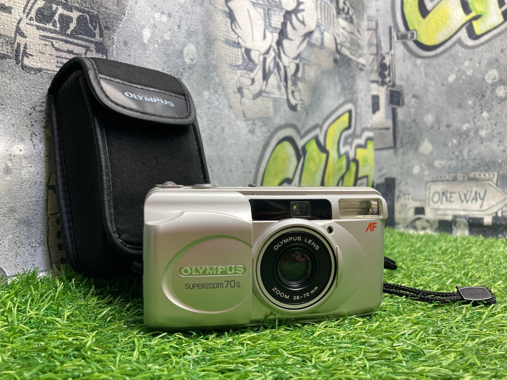 Olympus SuperZoom 70G