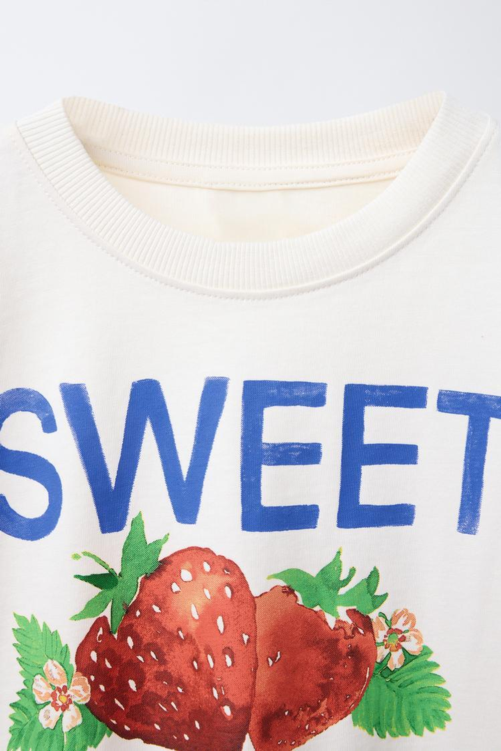 ZARA ФУТБОЛКА С ПРИНТОМ «ФРУКТ», ЭКРЮ