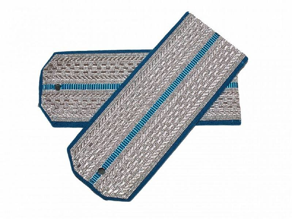 Погоны казачьи серебристые с одним голубым просветом
