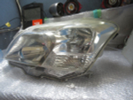 фара левая Toyota Premio NZT260 ZRT260 20-444