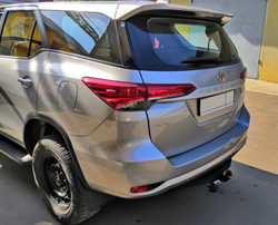 Фаркоп AvtoS для TOYOTA Fortuner II (2018-) с универсальной электрикой Smart(блок) и сертификатом в комплекте, арт.(TY 46+smart)