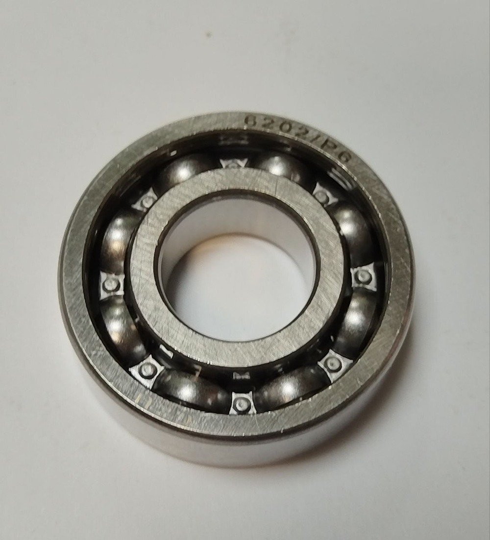 Подшипник 6202/Р6 редуктора Longjia Formula 2T