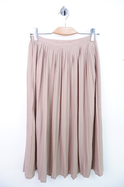Юбка-плиссе Kira Plastinina нежного оттенка, маркировка М, визуально на 46 размер
