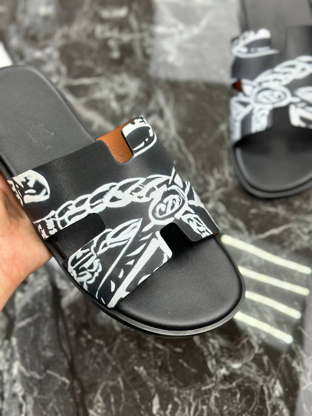 Шлепанцы Hermes