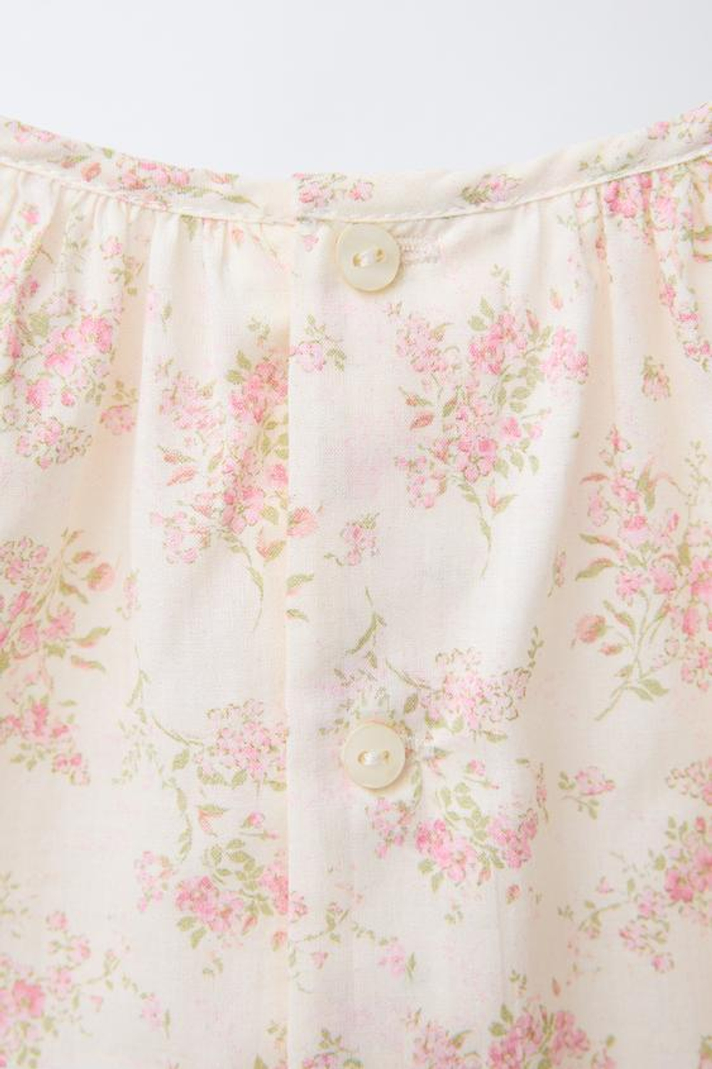 ZARA БЛУЗА И ТРУСЫ С ЦВЕТОЧНЫМ ПРИНТОМ, РОЗОВЫЙ