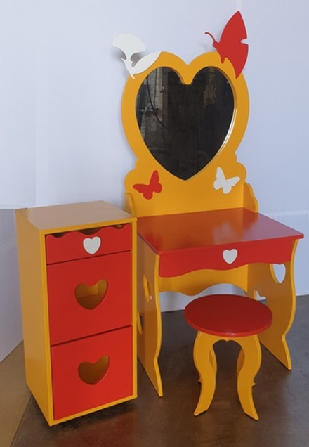 Набор мебели Дюймовочка