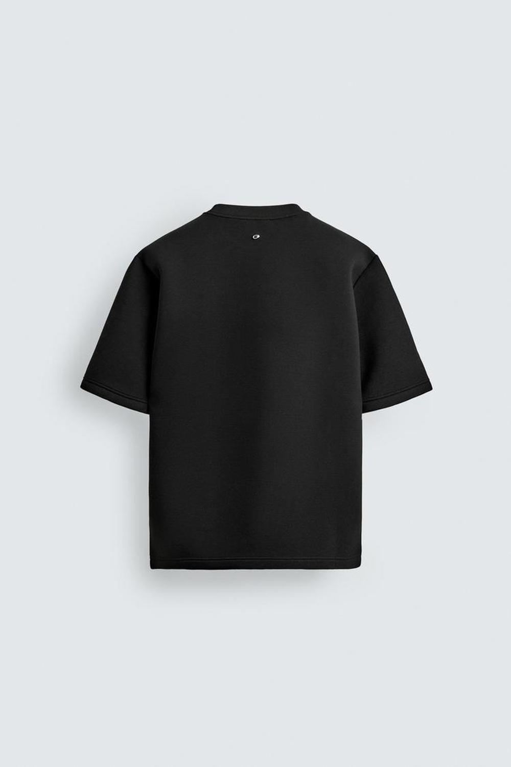 ZARA ТОЛСТОВКА СВОБОДНОГО КРОЯ ИЗ ВЫСОКОТЕХНОЛОГИЧНОЙ ТКАНИ, ЧЕРНЫЙ