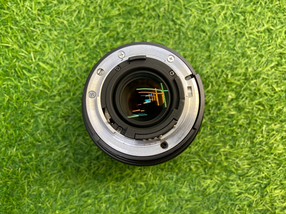 Nikon AF Nikkor 70-210mm 4-5.6 D