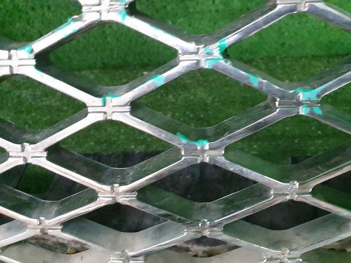 Решетка радиатора Genesis G90 (2018-2022)