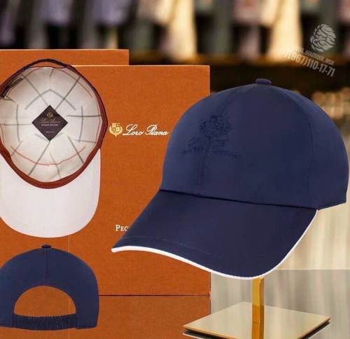 Бейсболка Loro Piana