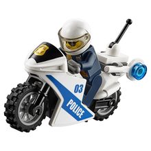 Конструктор LEGO City Police 60139 Мобильный командный центр