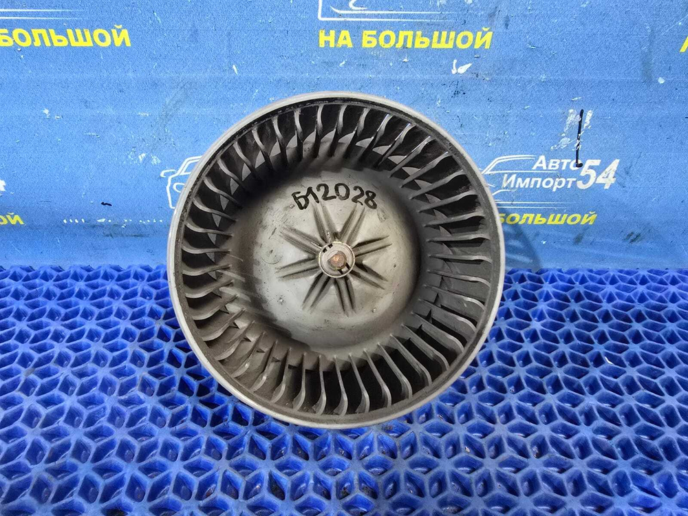 Моторчик печки TOYOTA FUNCARGO 1999-2005