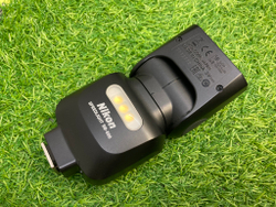 Nikon Speedlight SB-500