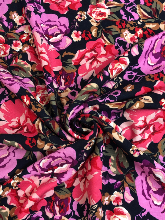 штапель принт цветы крупные малиновый/сиреневый на темно синем BST3401 D12C1