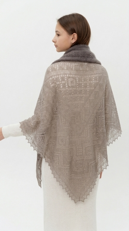 Оренбургский пуховый платок-паутинка А130-03 серый