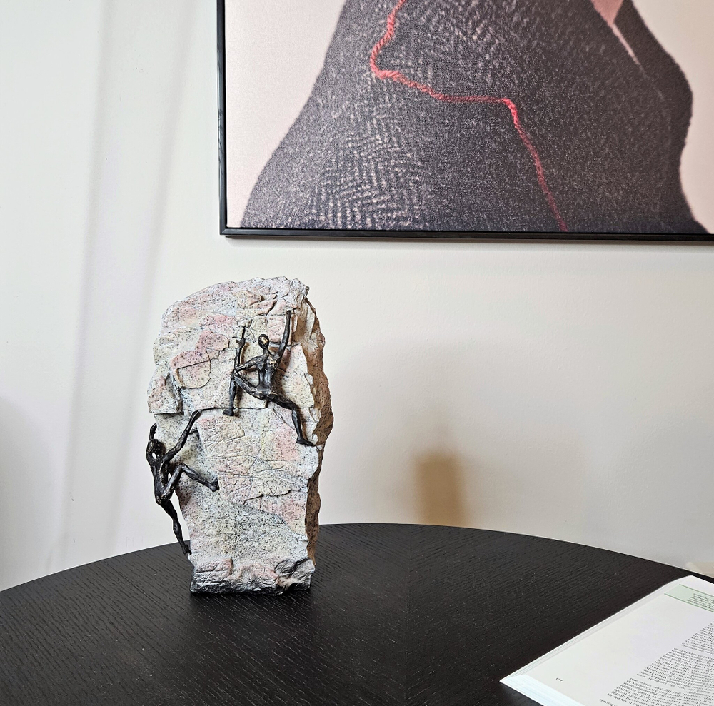 Статуэтка Climbing decoration-B