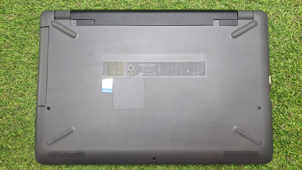 Ноутбук HP i3-7/4Gb/250 G6 1XN46EA/Windows 10