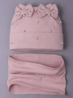 Шапка для девочки на осень с бусинами и снуд