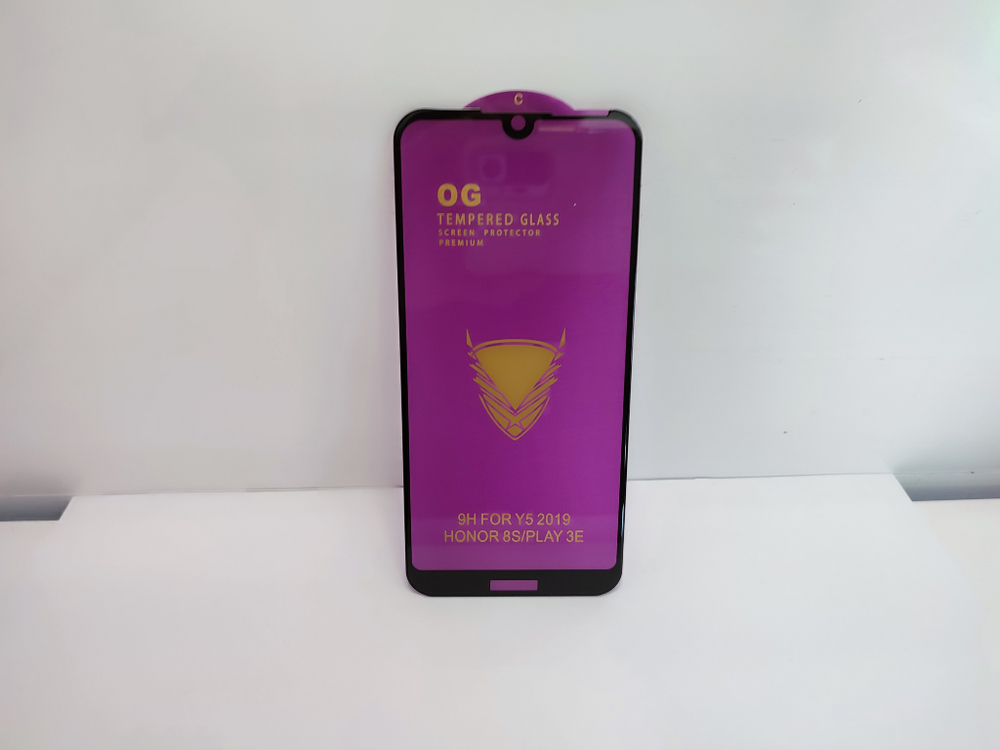 Защитное стекло Honor 8S противоударное, глянцевое