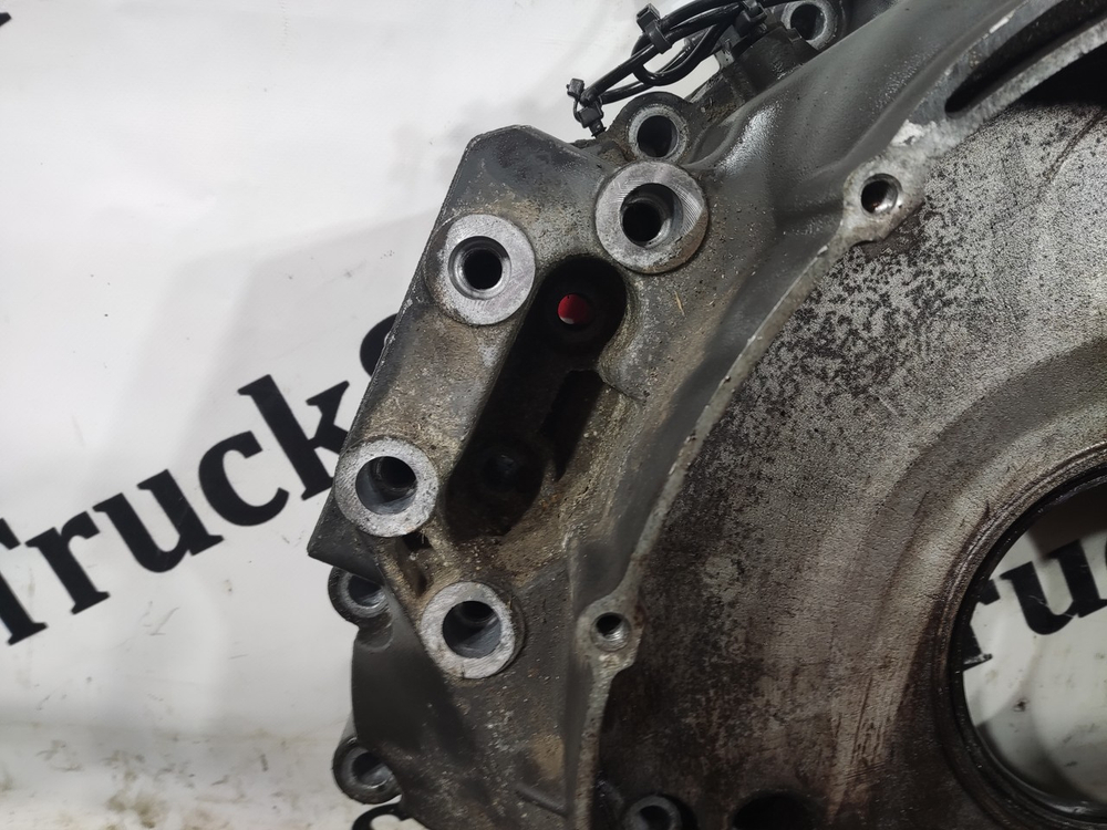 Кожух маховика