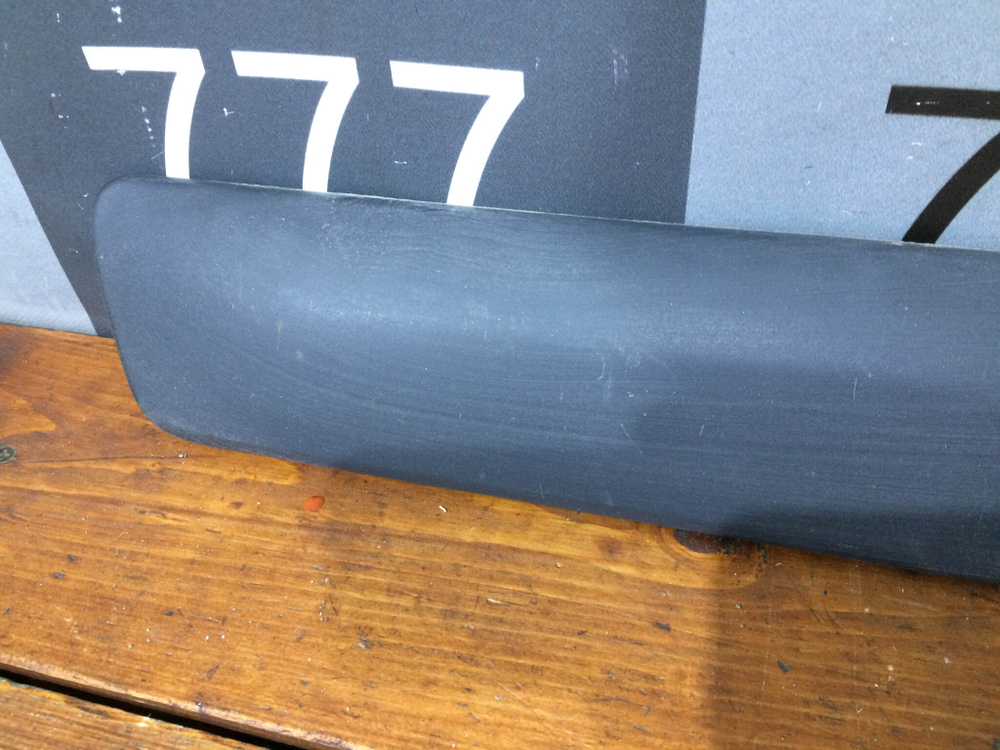 Накладка двери передней левой LADA Largus 12-21 Б/У Оригинал 8450000409