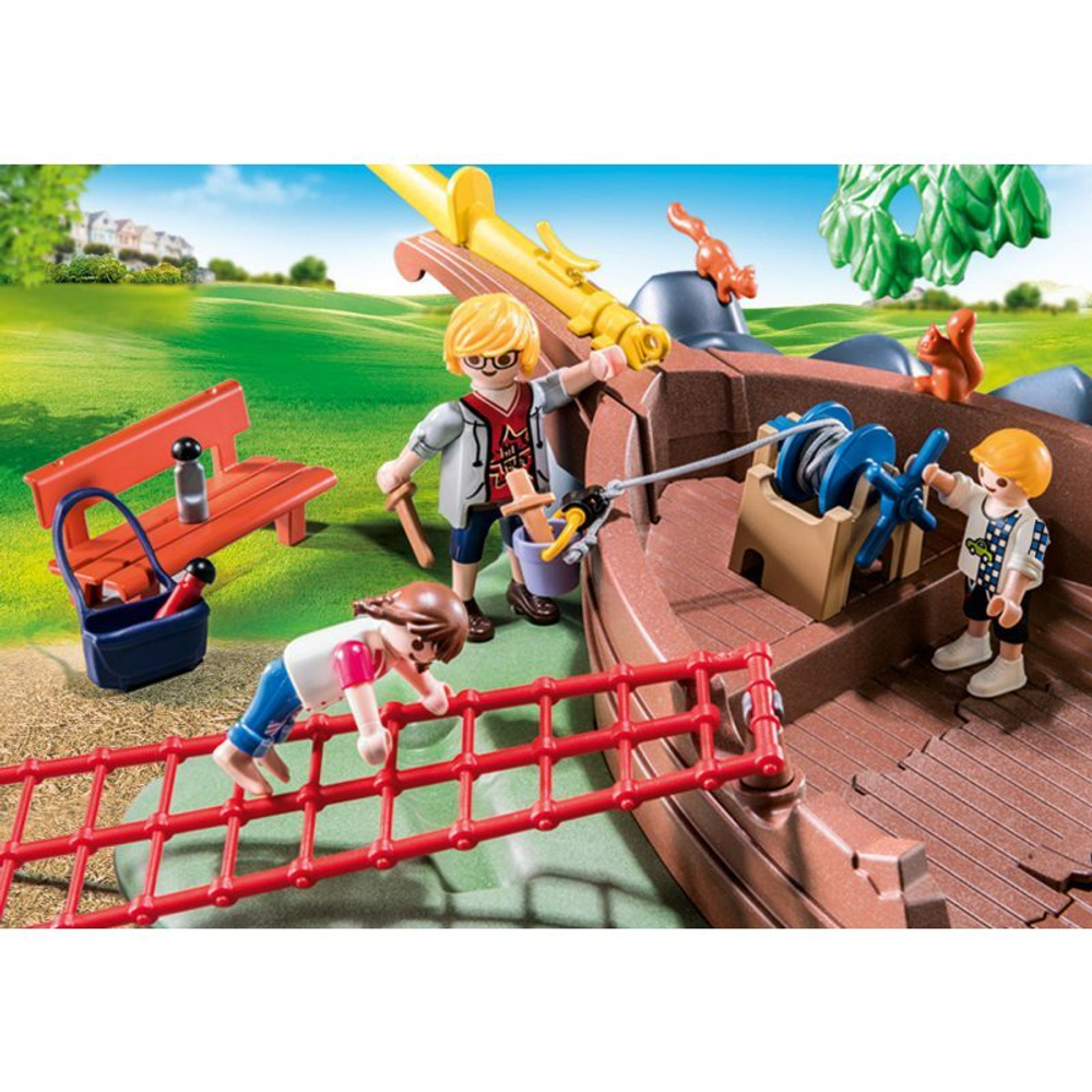 Playmobil - Детская площадка с затонувшим кораблем 70741