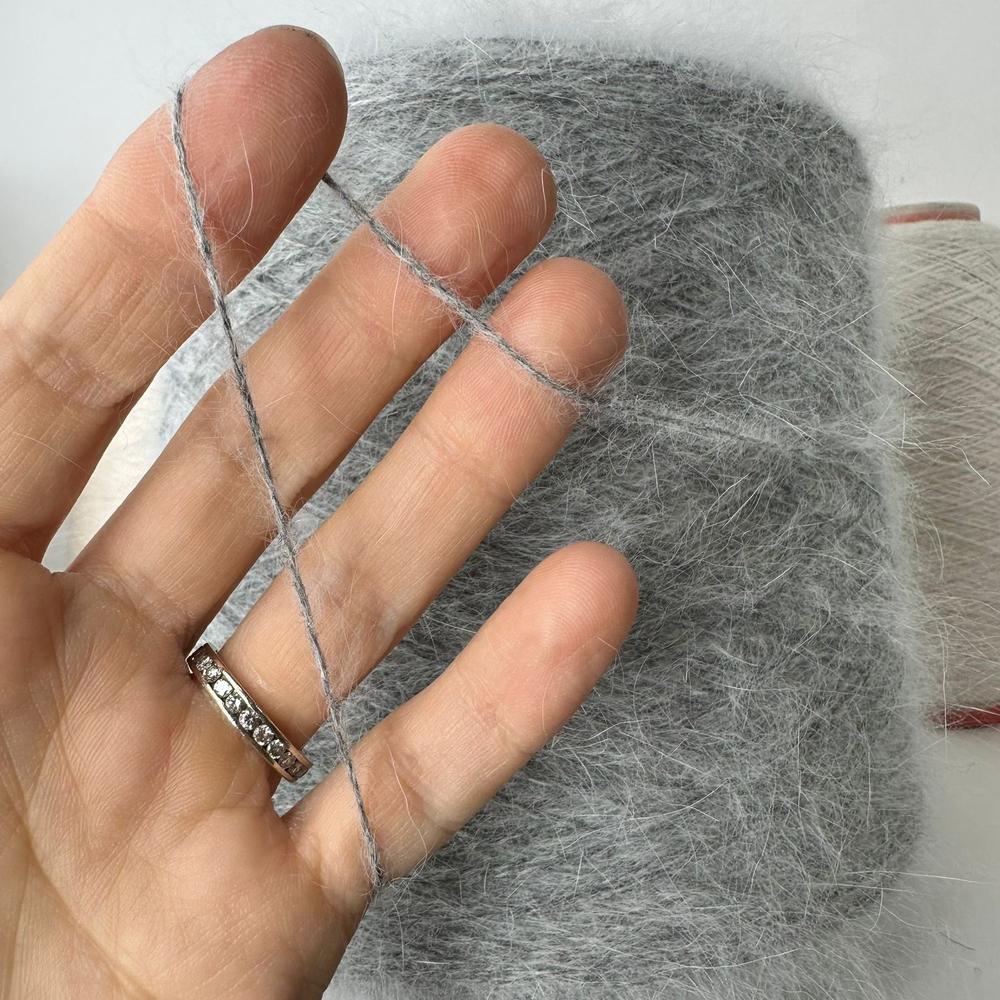 ANGORA 80 - Biagioli Modesto; 80% ангора, 20% п/а; 850м/100гр, (2/17000); col. 100553, цвет: светло-серый меланж; S702;