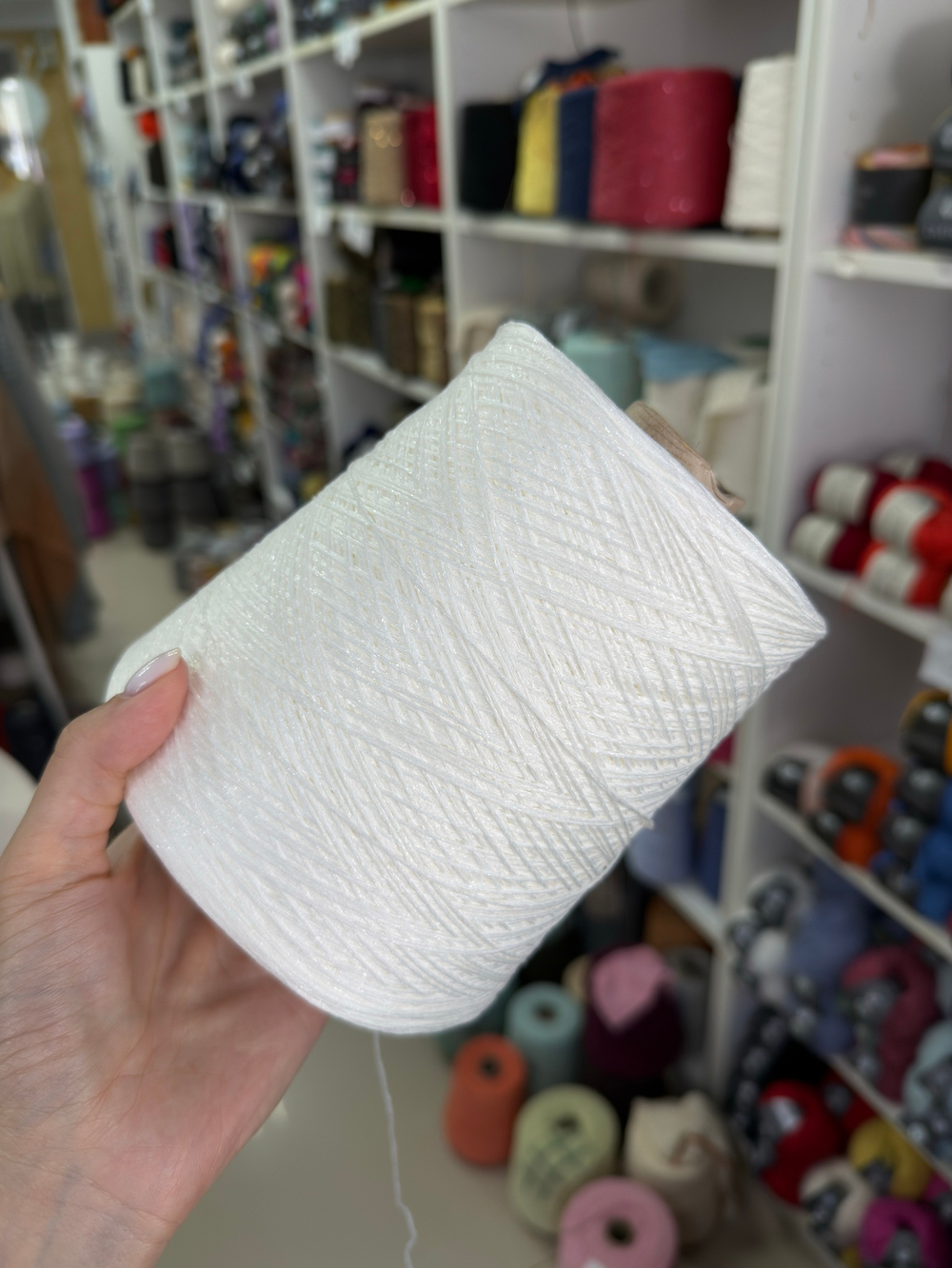 G&G FILATI EUCALYPTUS LUX 80% Эвкалипт 20% Люрекс 620 м/100 гр