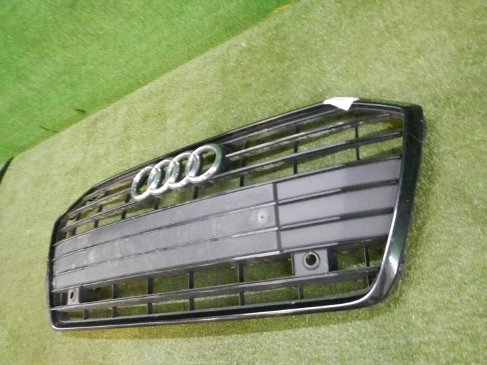 Решетка радиатора Audi A6 5 C8 (2018-2023)