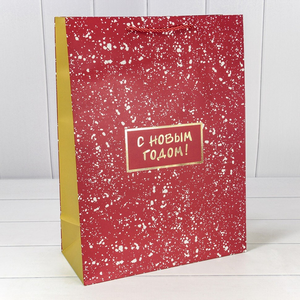 
          Пакет подарочный 33 х 45 х 15 см "Новый год" с тиснением (Красный)
