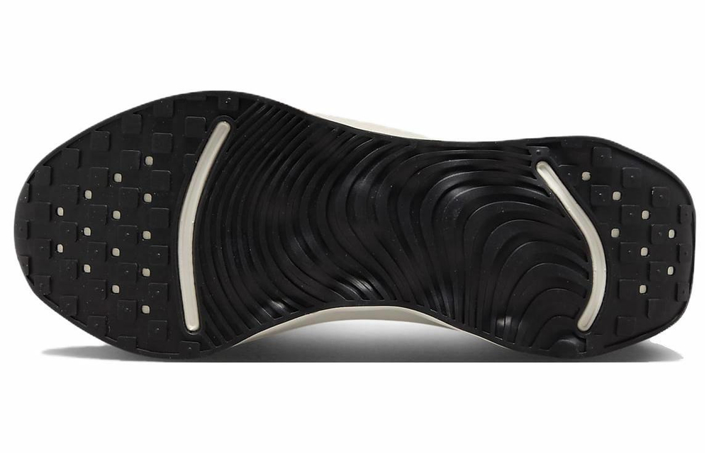 Кроссовки Nike Motiva