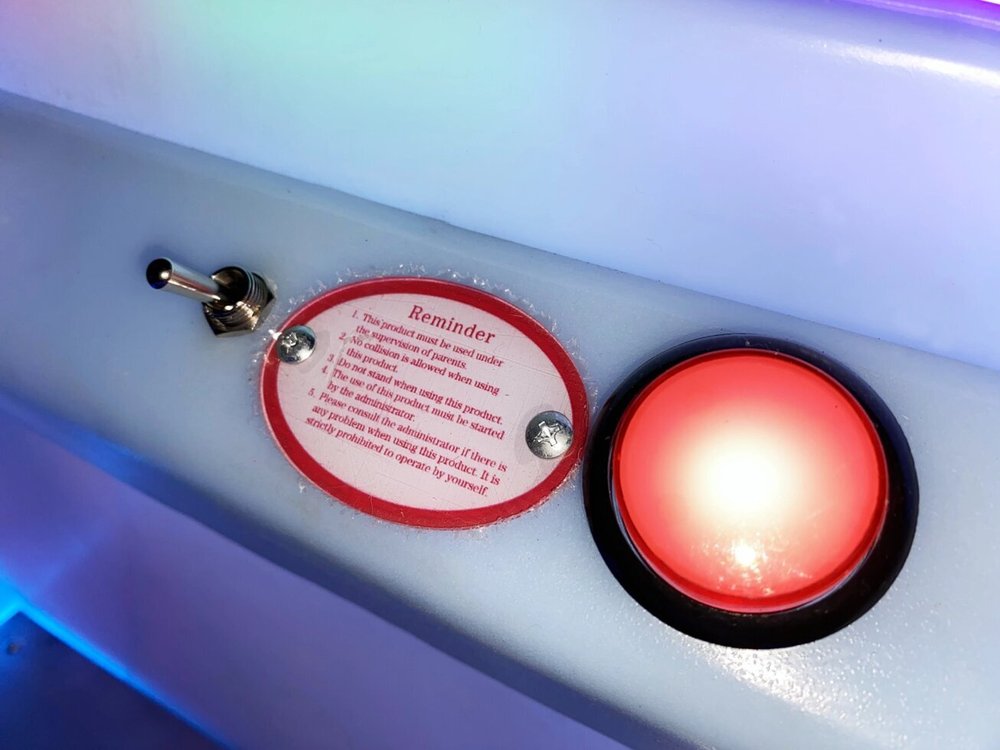 Прокатный аттракцион «Disco Car» Электромобиль