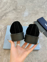 Лоферы Prada