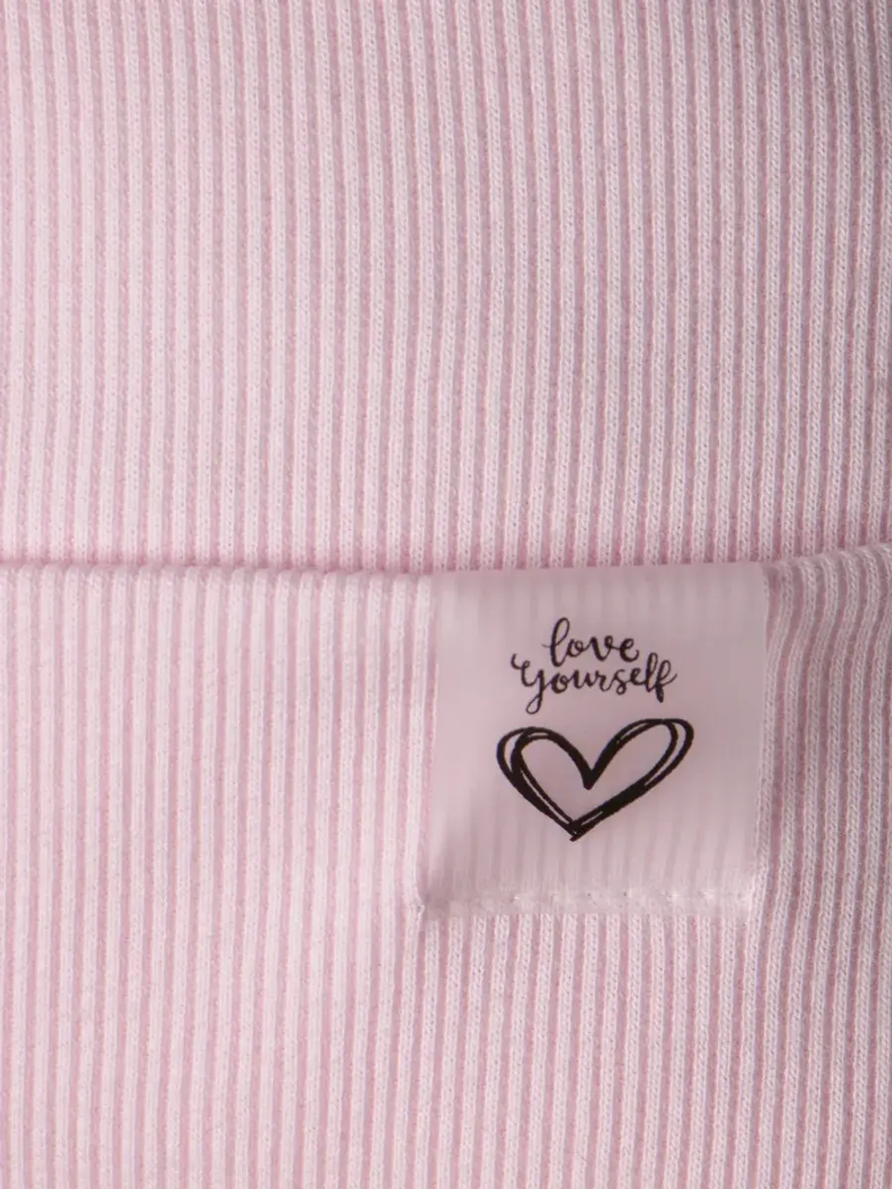 Шапка для девочки на осень