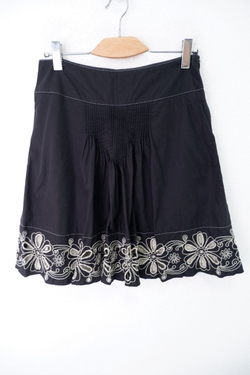 Юбка Promod с вышивкой 48 размер