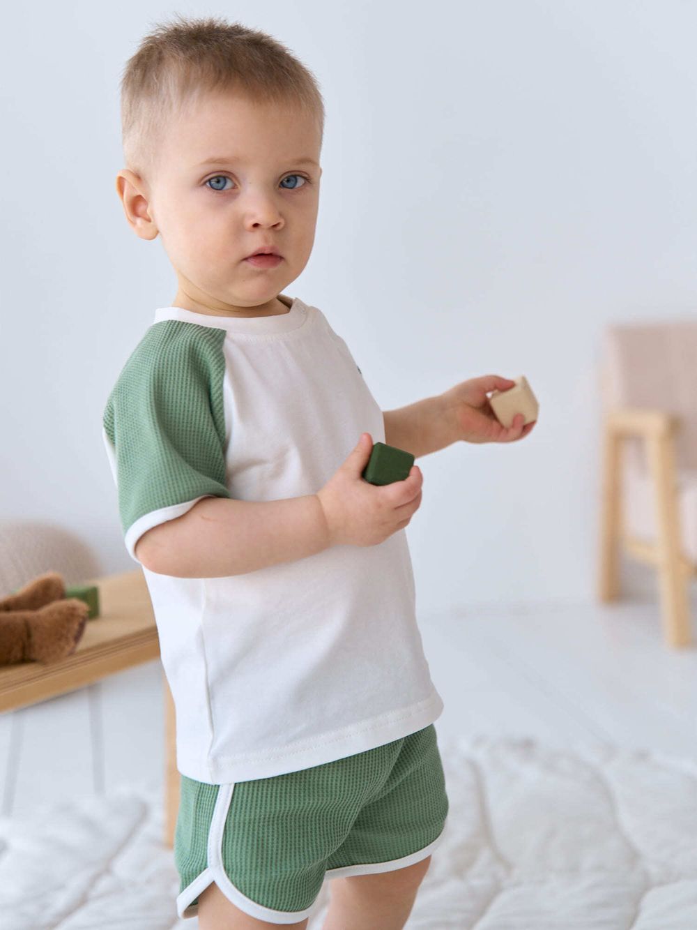 Комплект футболка и шорты "Полынь" из рифленой ткани 0+