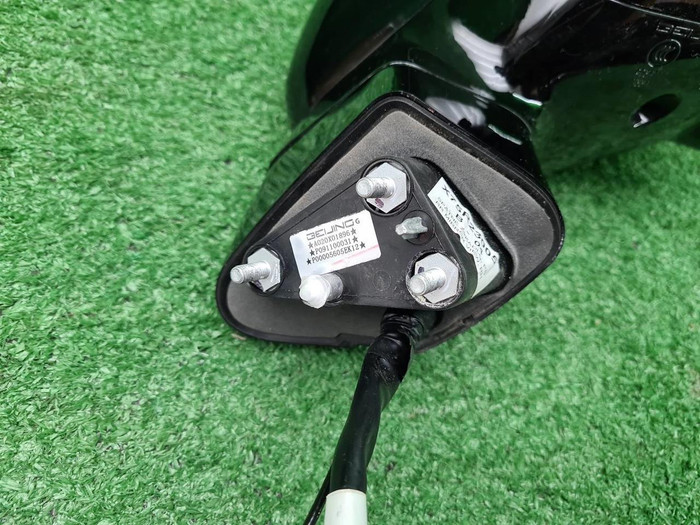 Зеркало правое BAIC X75 (2024-н.в.) 14 контактов