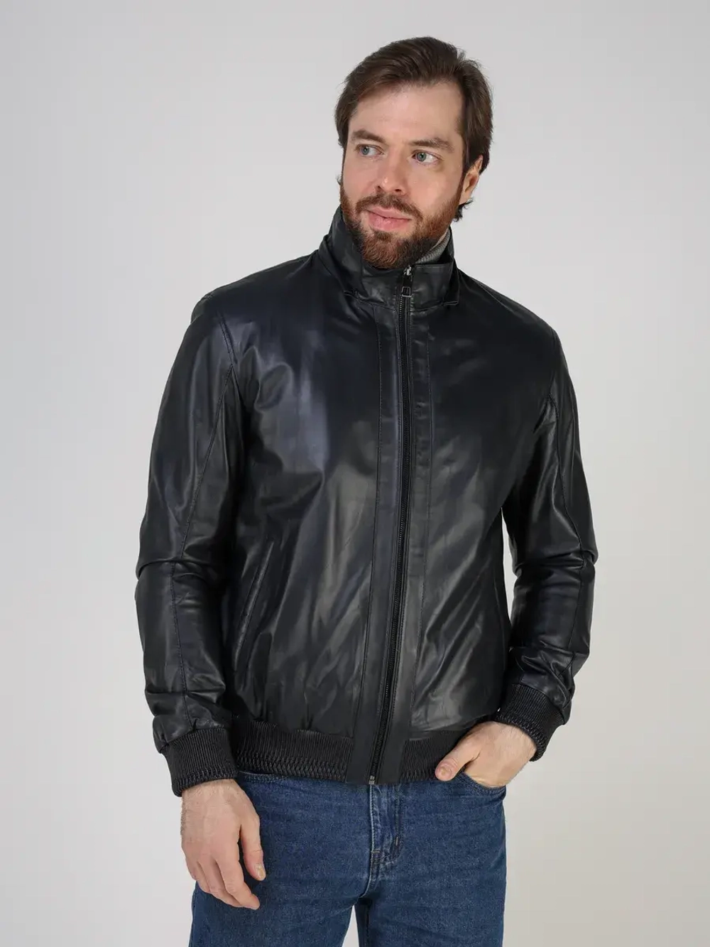 Куртка кожаная натуральная с капюшоном