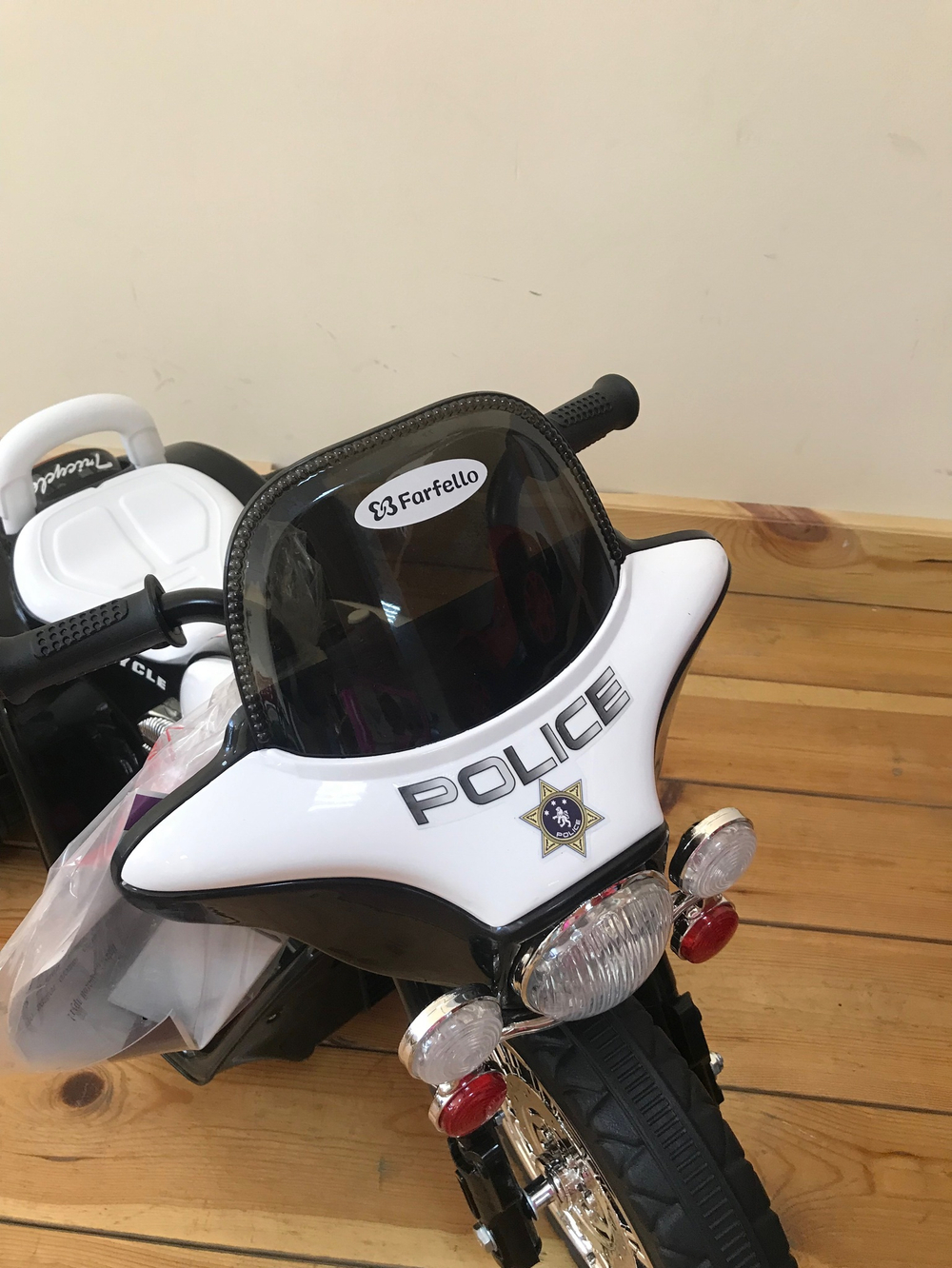 Детский электромобиль TR1508A (Бежевый) Артикул: TR1508A/4