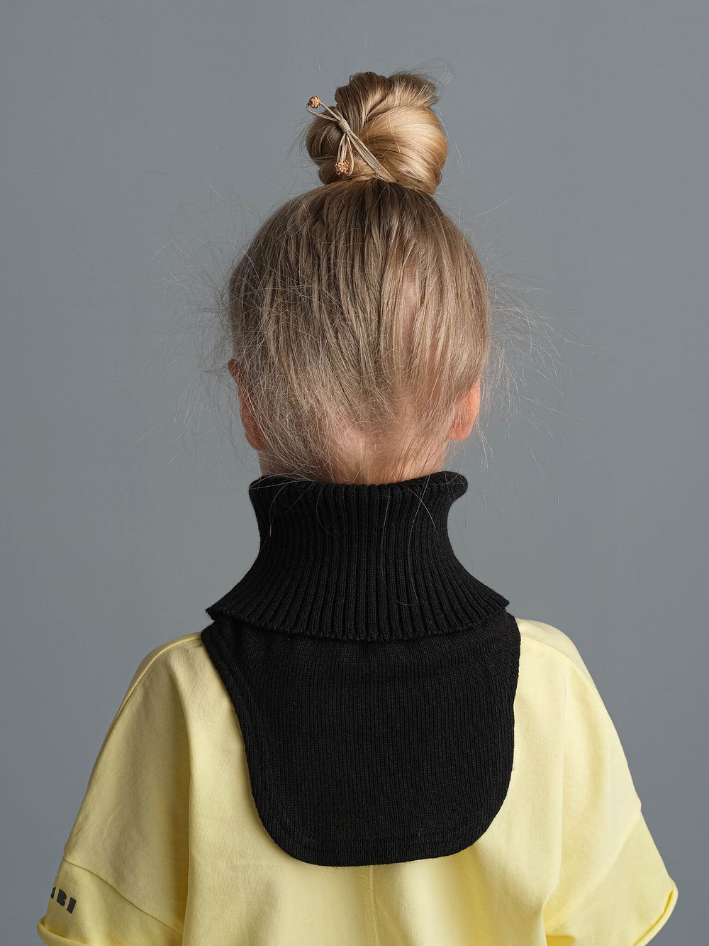 Манишка вязаная хлопковая (Черный)