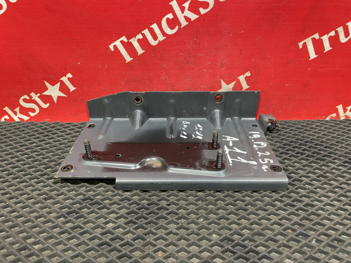 Кронштейн блока Adblue