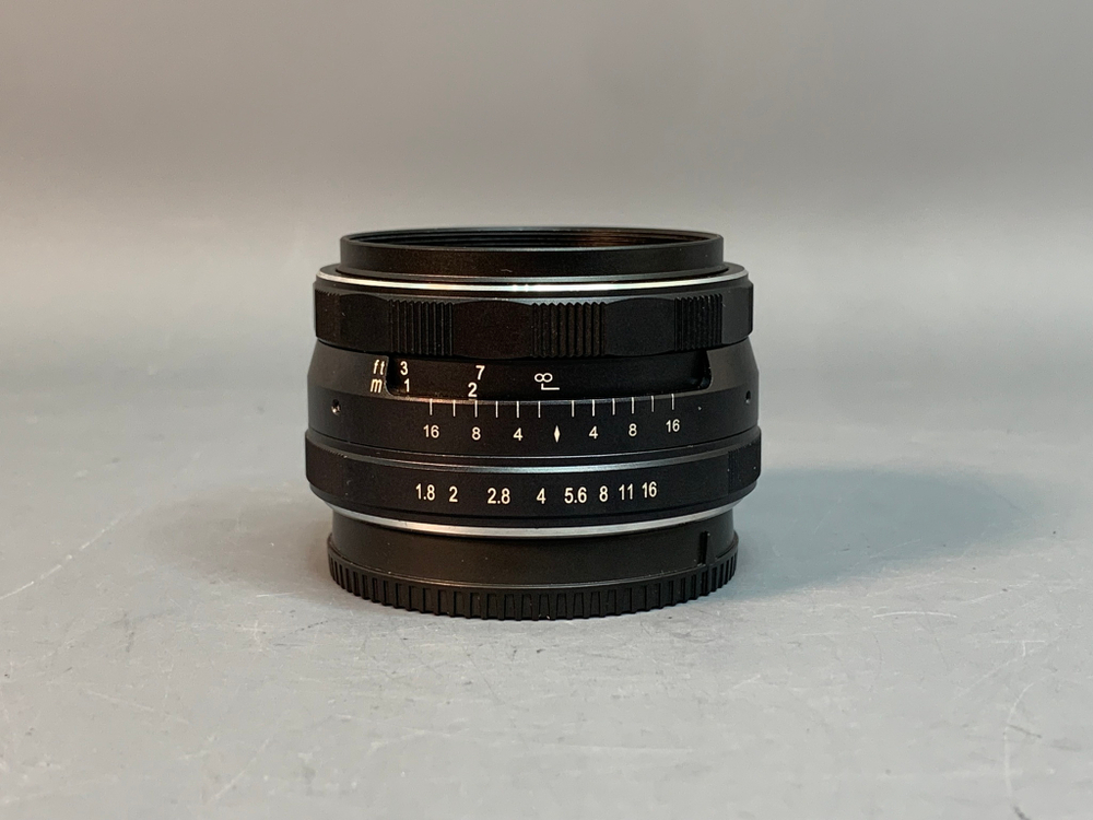 Meike 25mm 1.8 Micro 4/3