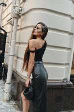 Боди с перекрутом bk