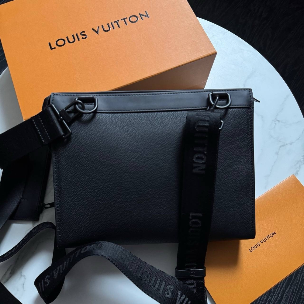 Сумка Louis Vuitton
