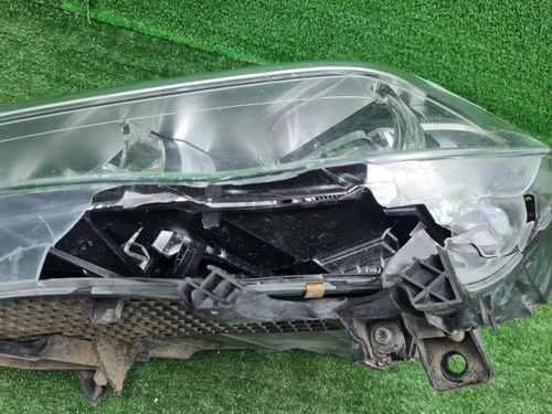 Битая Фара левая BMW X5 F15 X6 F16 (15-18) Adaptive LED