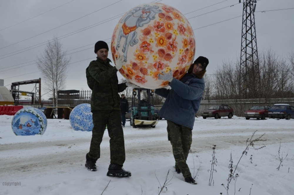 Сфера с росписью Серая лошадка, 1200мм