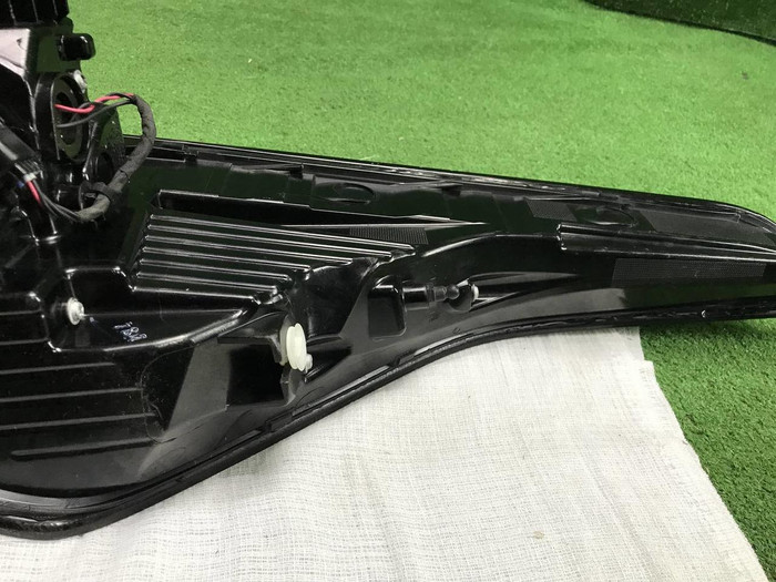 Фонарь левый внешний Zeekr 001 (2021-н.в.)