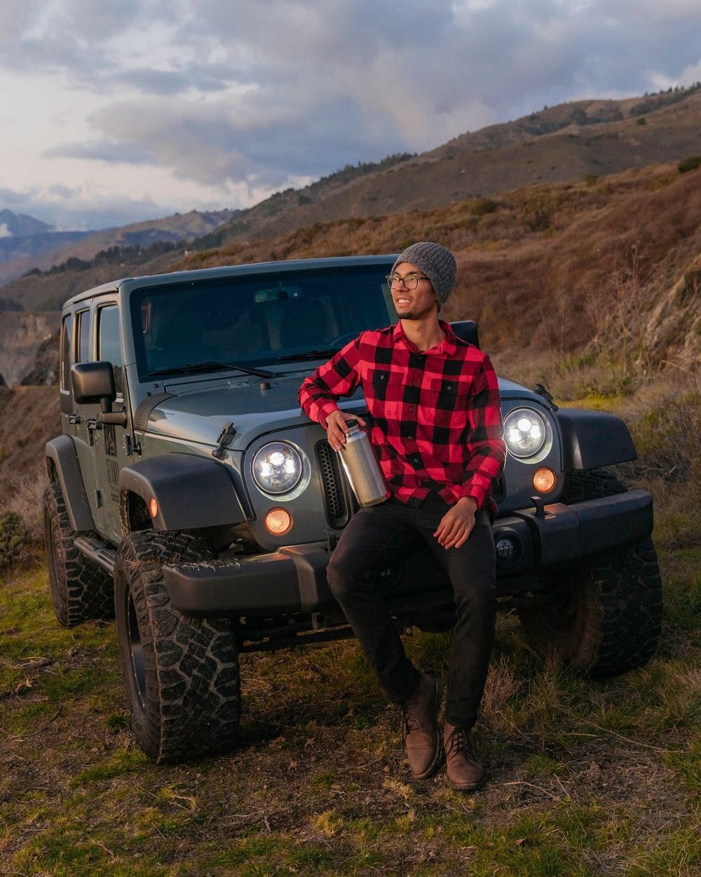 Термобутылка Klean Kanteen TKWide Loop Cap 64oz (1900 мл) Brushed Stainless